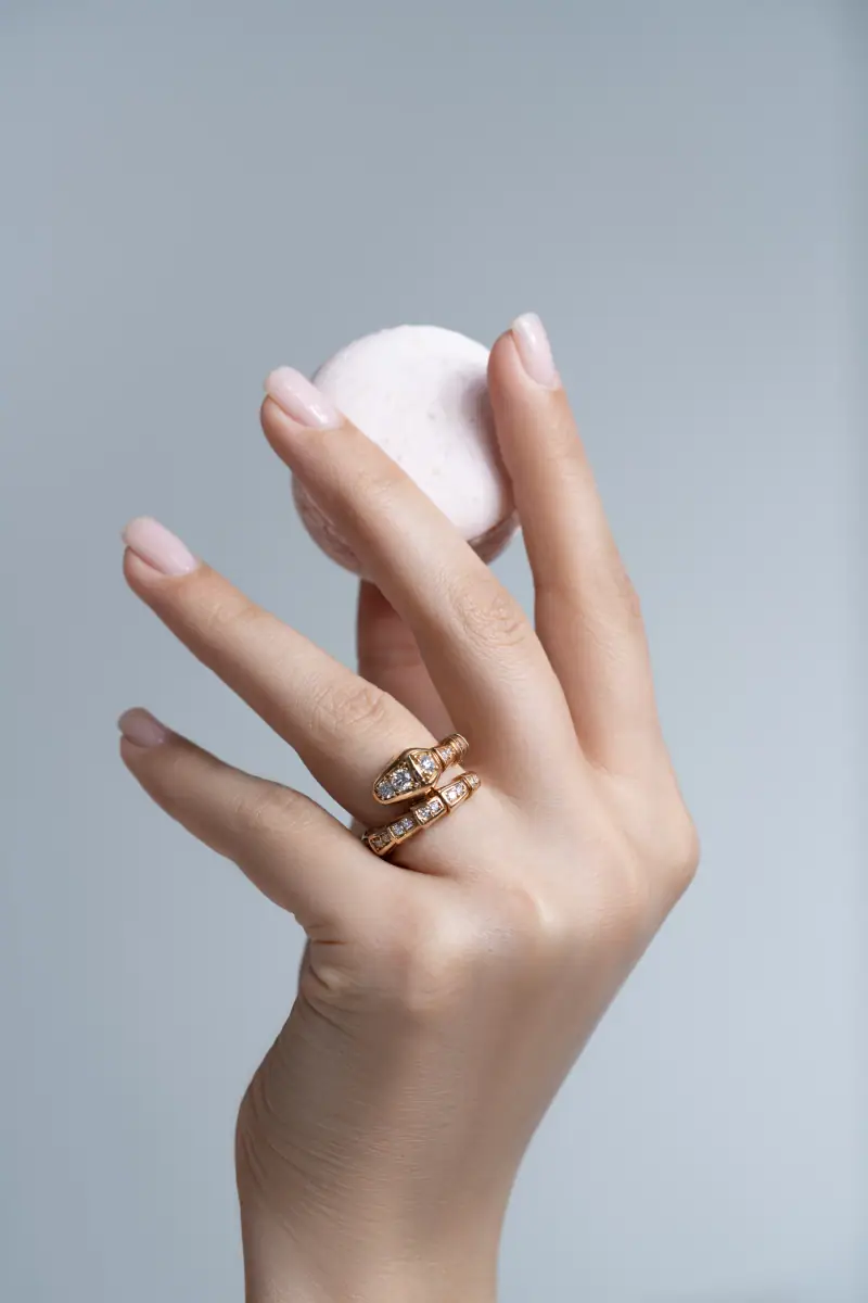 Luxury jewelry & watch editorial by Jan Creative Factory